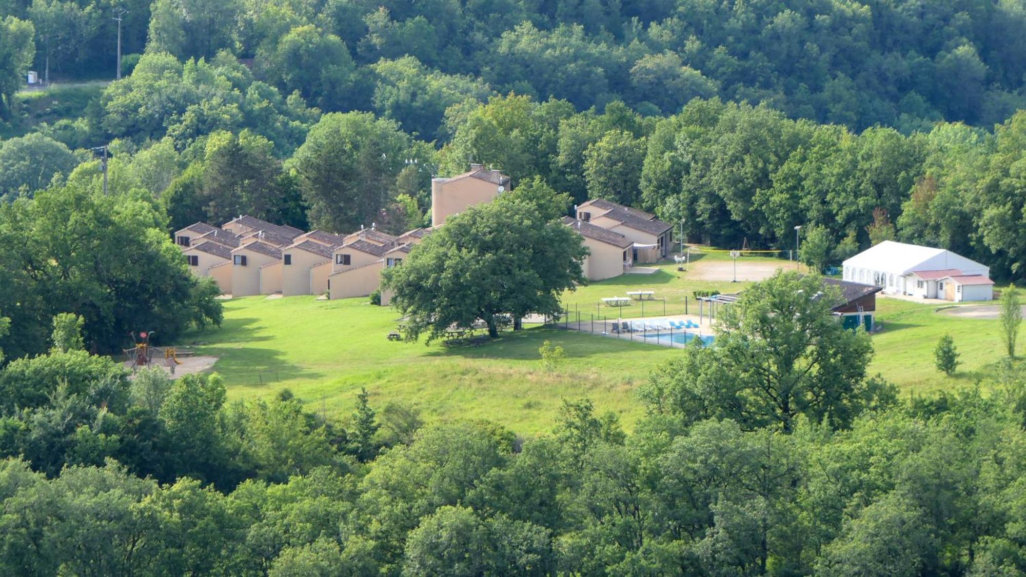 Village Bord De Ciel Caylus ภายนอก รูปภาพ
